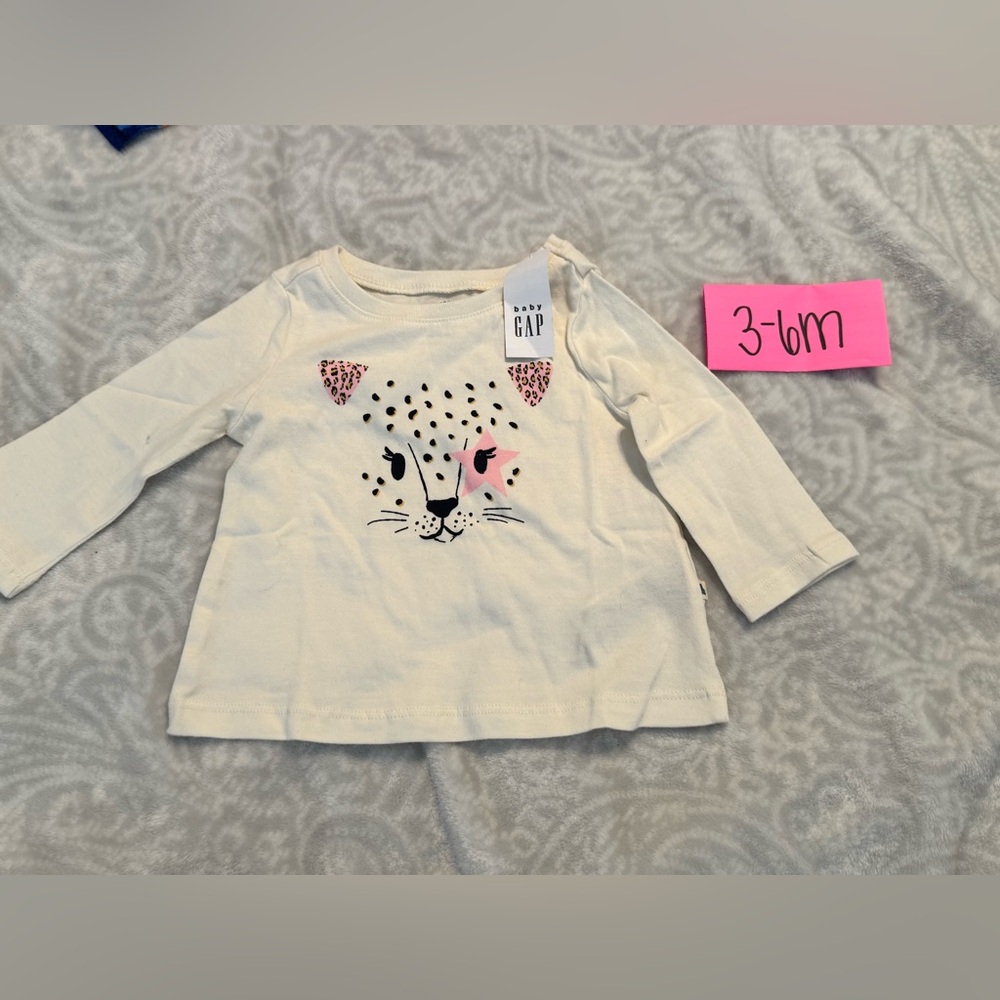 NWT BabyGAP Off White/Cream Leopard Print Long Sleeve Shirt, 3-6 Months